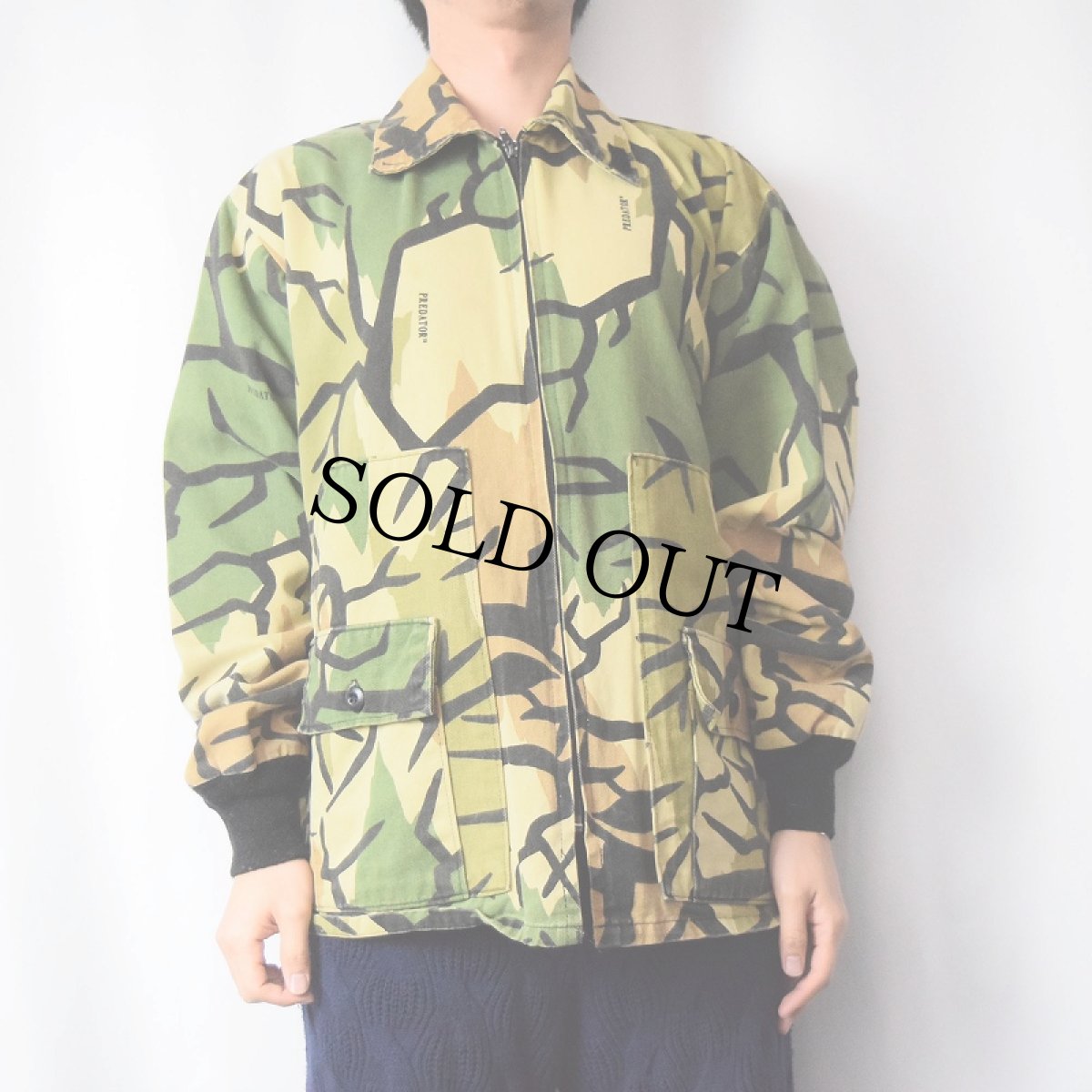 画像2: 90's PREDATOR CAMOUFLAGE USA製 プレデターカモ柄 ハンティングジャケット M (2)