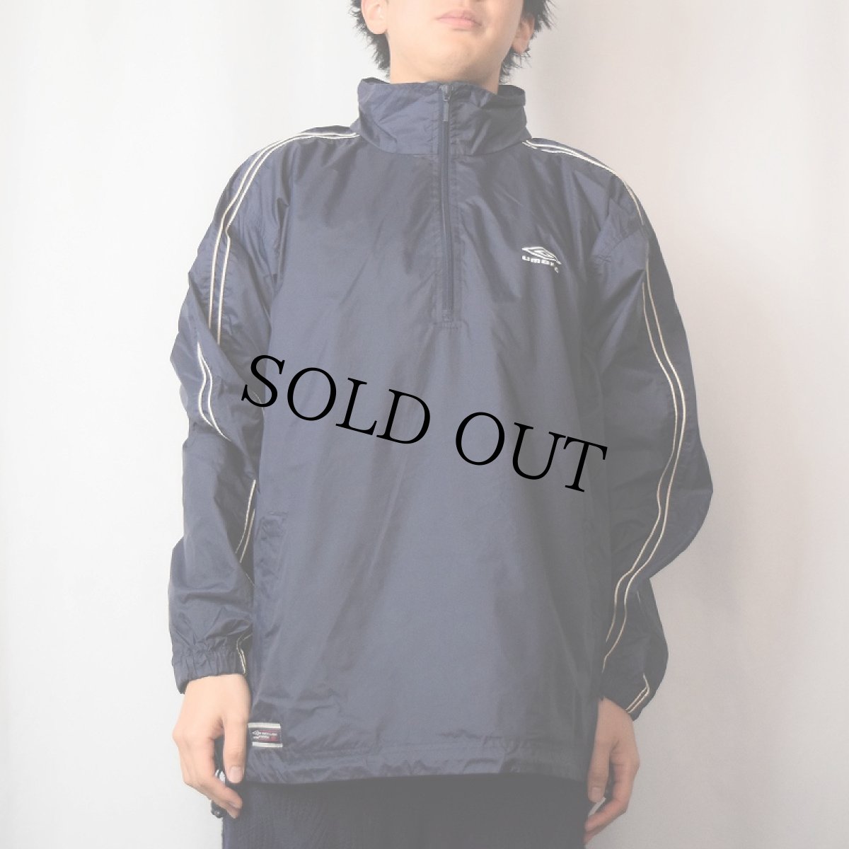 画像2: UMBRO フード付き ハーフジップ ナイロンジャケット NAVY M (2)