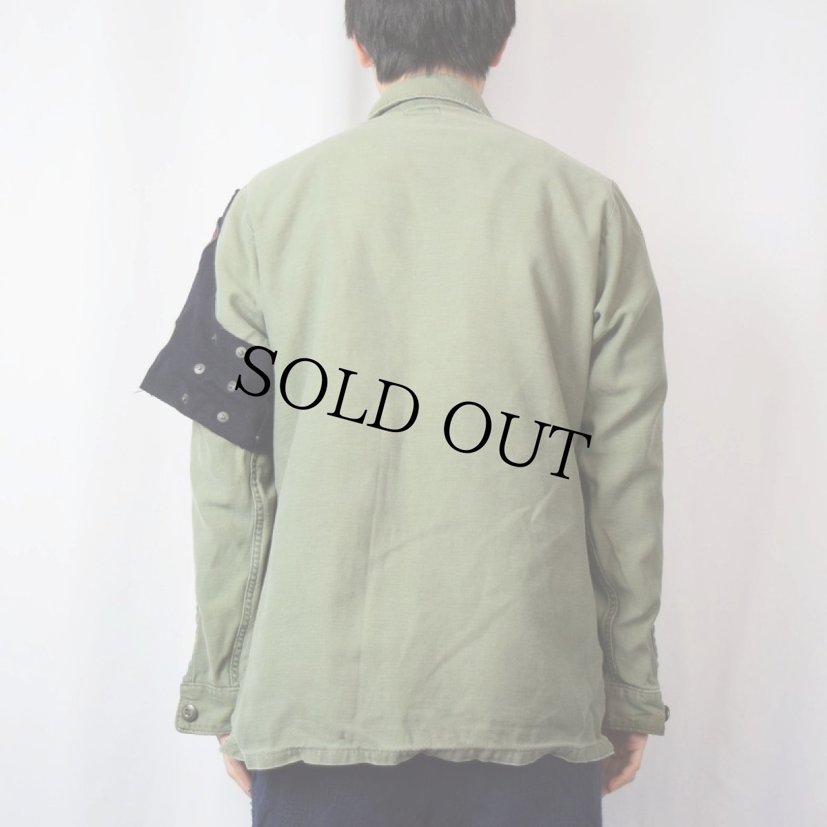 画像3: 60's U.S.ARMY フェルトワッペン付き ユーティリティシャツ SIZE15 1/2×33 (3)