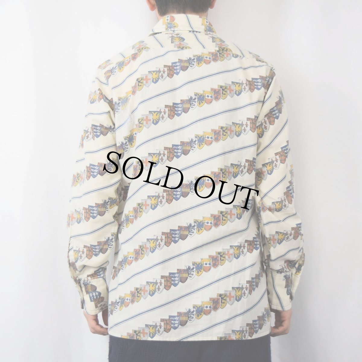 画像3: 70's VAN HEUSEN 417 紋章柄 シャツ M (3)