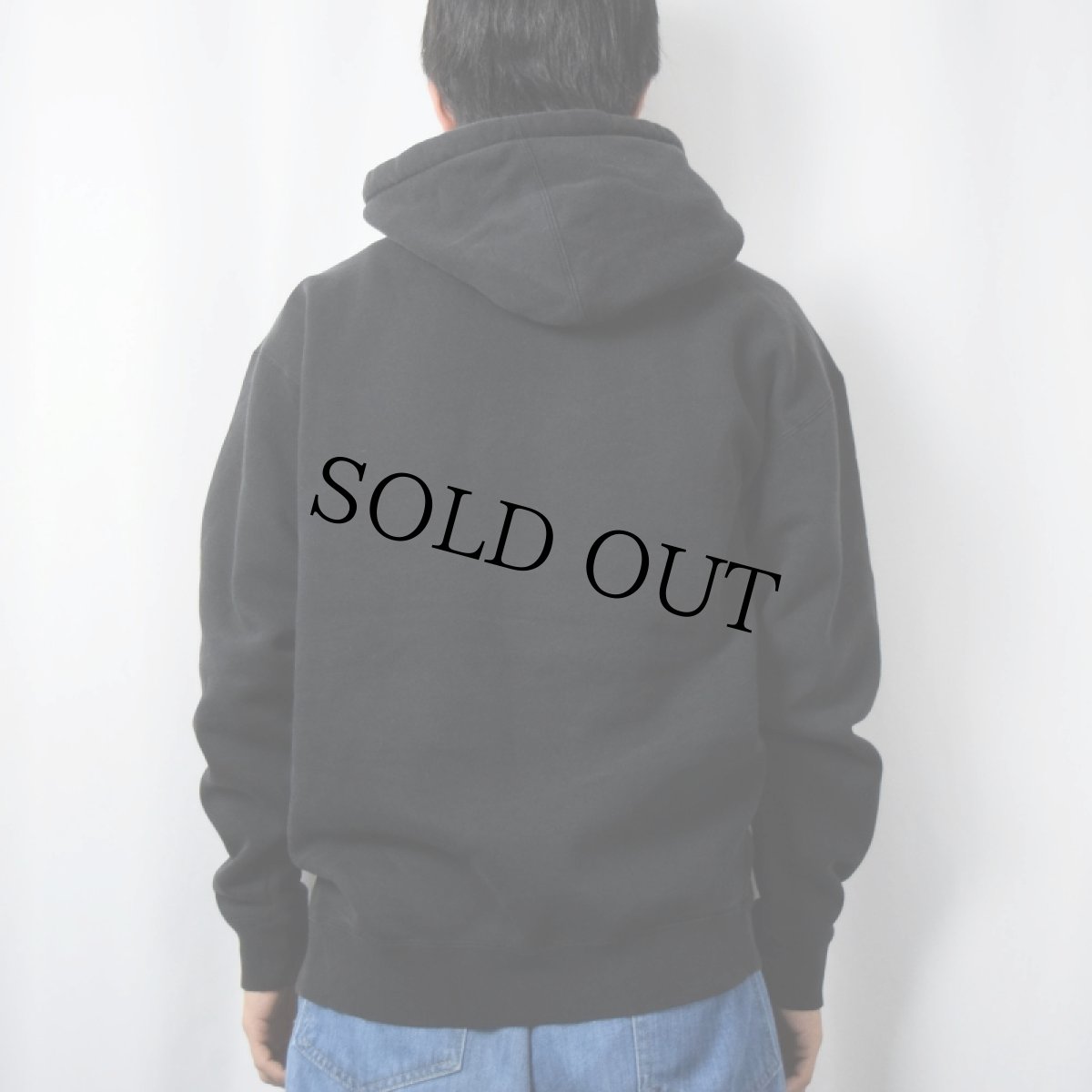 画像3: THE NIGHTMARE BEFORE CHRISTMAS キャラクタープリントスウェットフーディー BLACK (3)