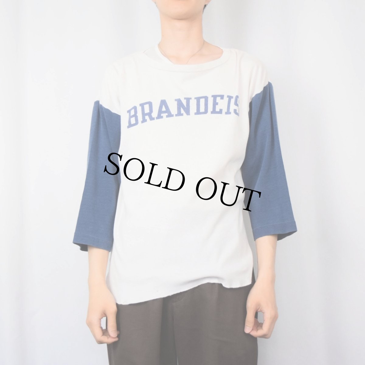 画像2: 70's Champion USA製 バータグ "BRANDEIS" 2トーン ベースボールTシャツ XL (2)