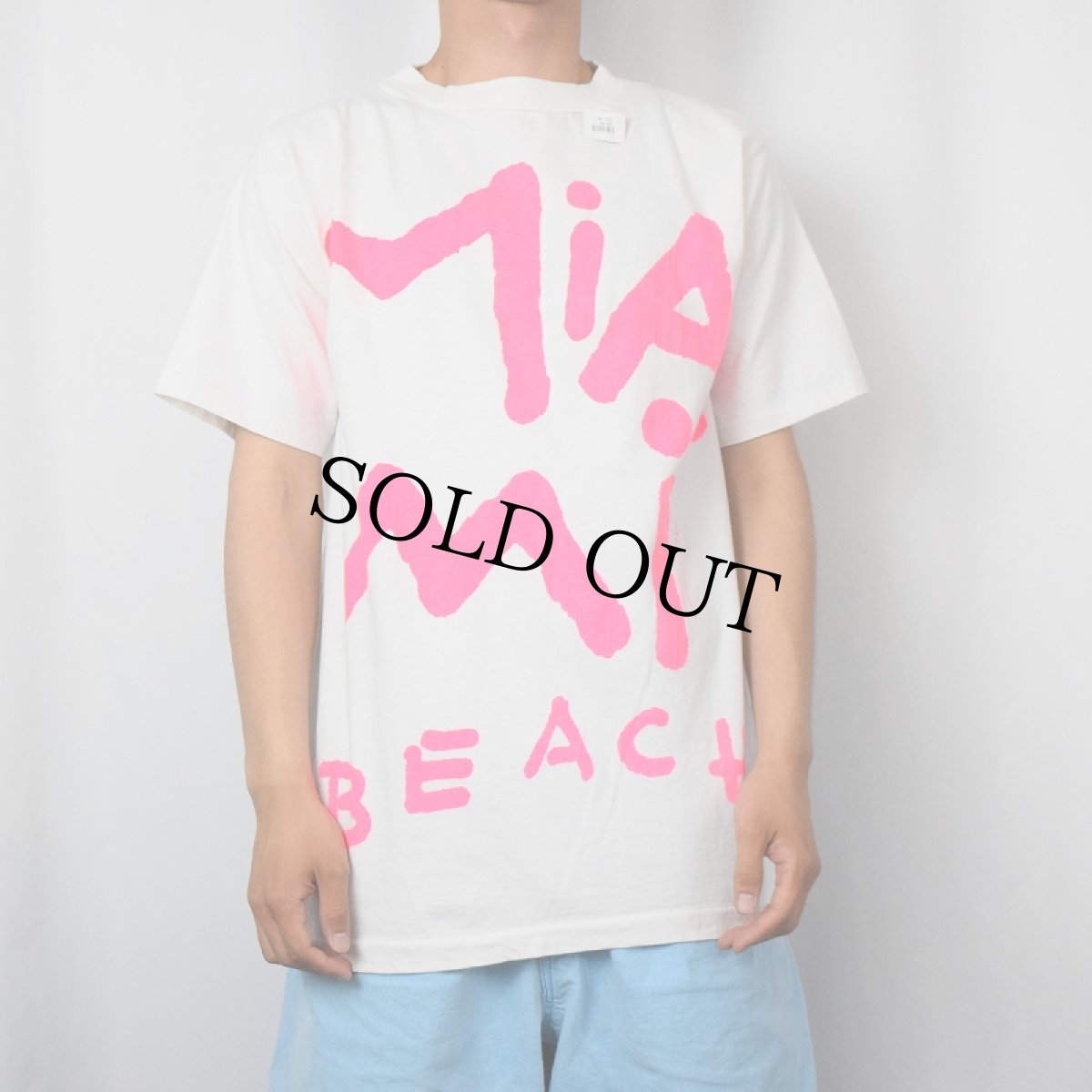 画像2: 80〜90's GRAVITY GRAPHICS USA製 "MIAMI" プリントTシャツ L (2)