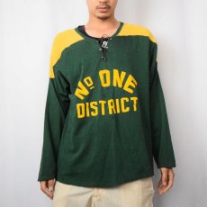 画像2: 50〜60's "No ONE DISTRICT" フロッキープリント レースアップフットボールTシャツ (2)