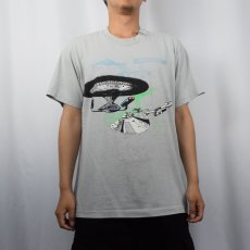 画像2: 【SALE】 90's 宇宙船プリント 映画パロディプリントTシャツ (2)