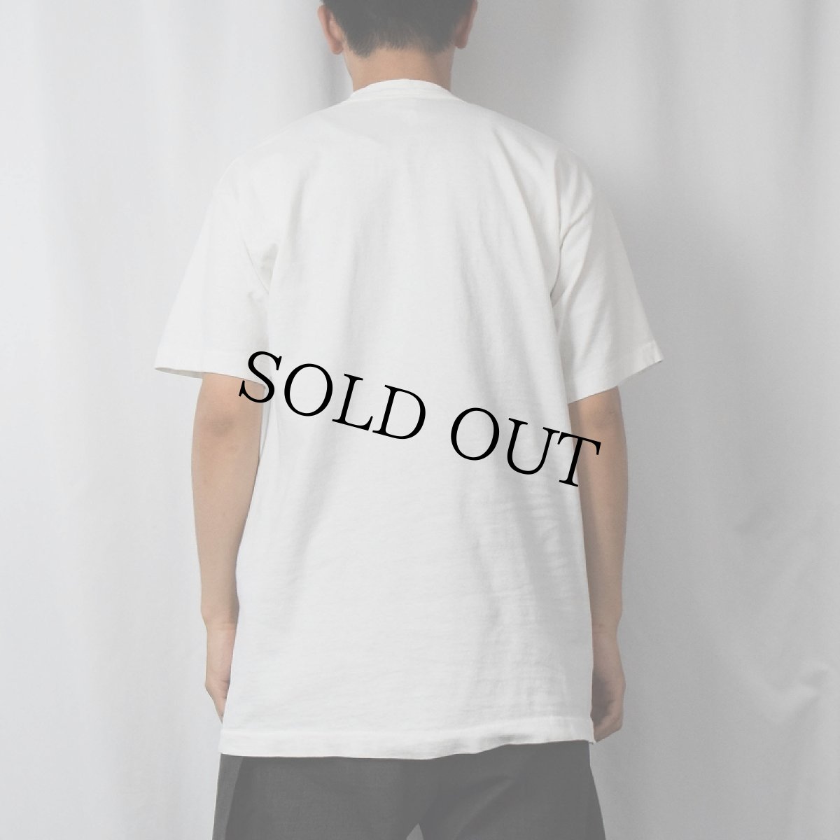 画像3: 90's USA製 "I'd feel naked without my hat!" シュールイラストプリントTシャツ L (3)