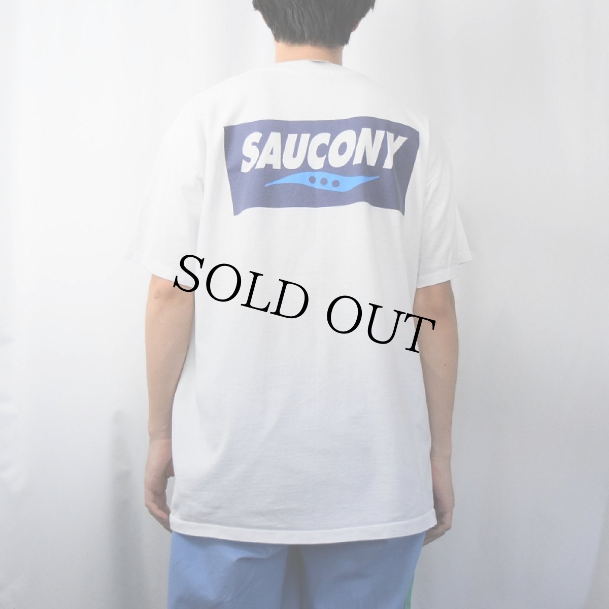 画像4: 90's SAUCONY スニーカーブランド ロゴプリントTシャツ XL (4)