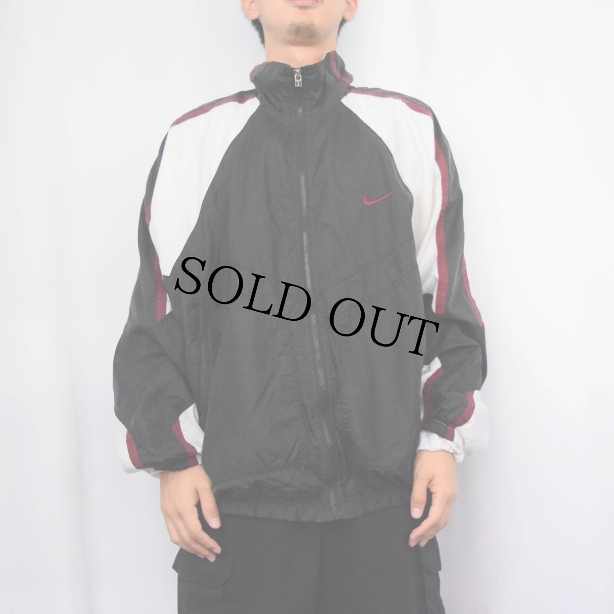 画像2: 90's NIKE 切り替えデザイン ナイロンジャケット XL (2)