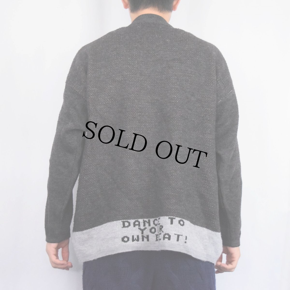 画像3: PEANUT SNOOPY "DANCE TO YOUR OWN BEAT!" キャラクター ジャガード スキーニットセーター M (3)