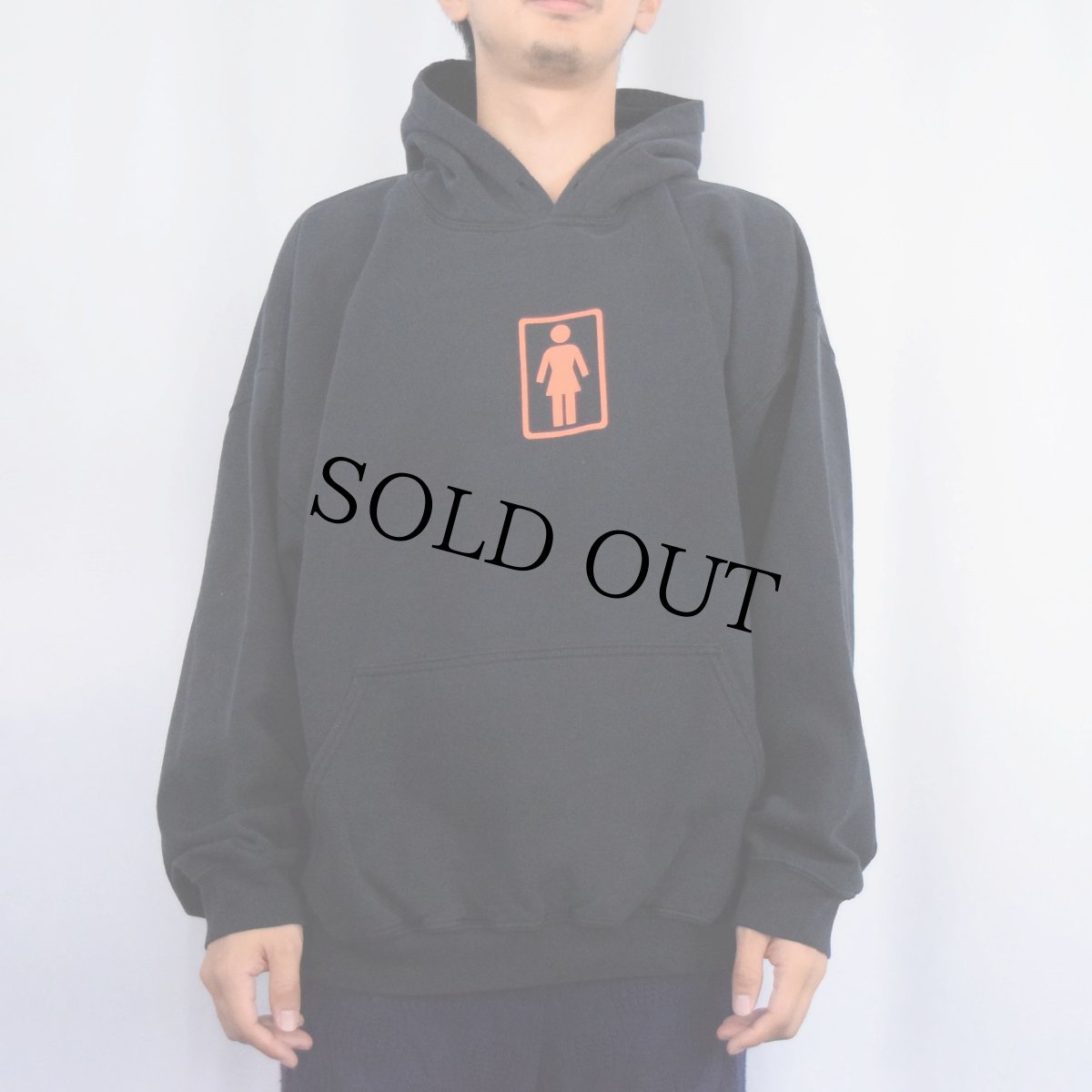 画像2: Girl Skateboards スケートブランド ロゴプリントスウェットフーディー BLACK XL (2)