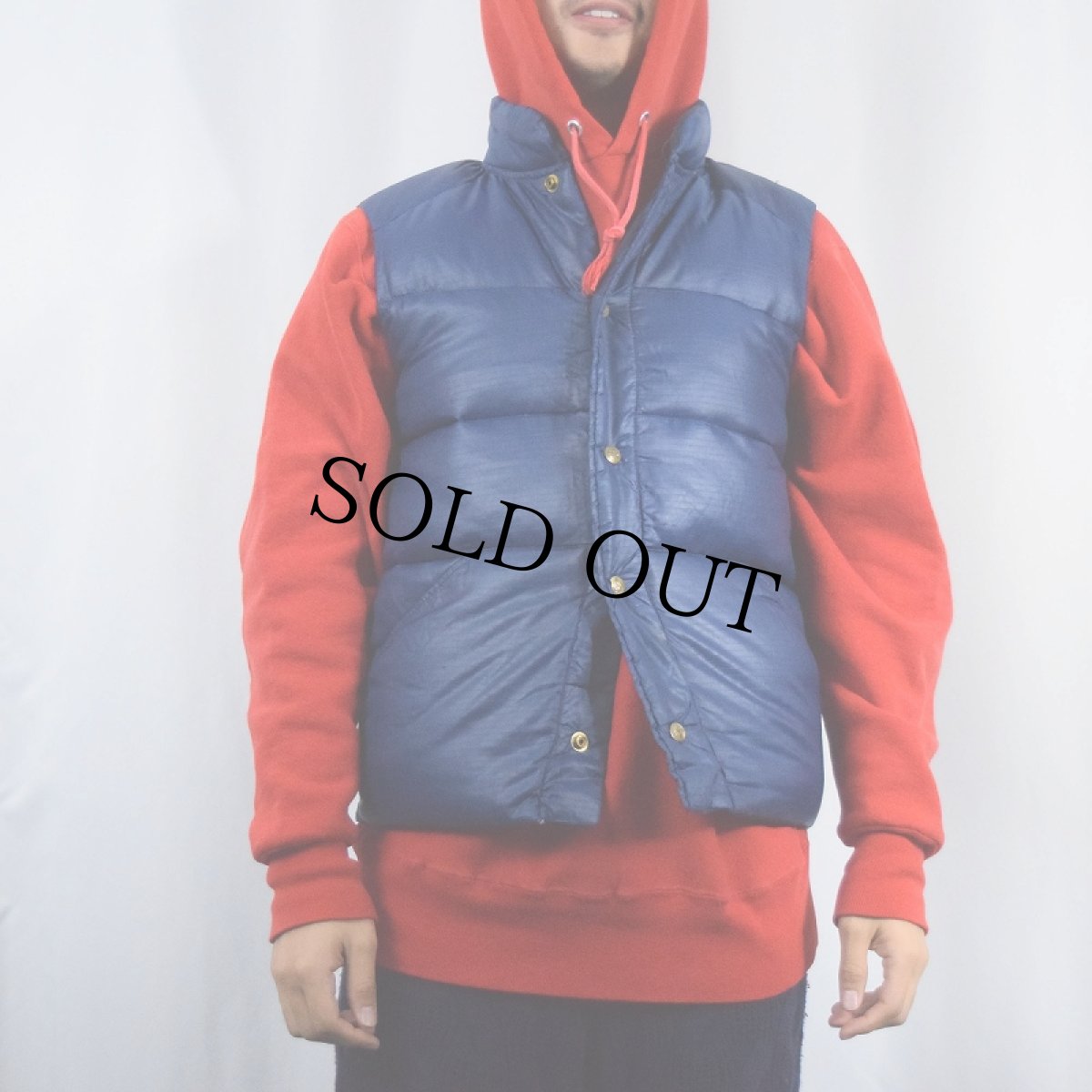 画像2: 80's Eddie Bauer ダウンベスト NAVY (2)