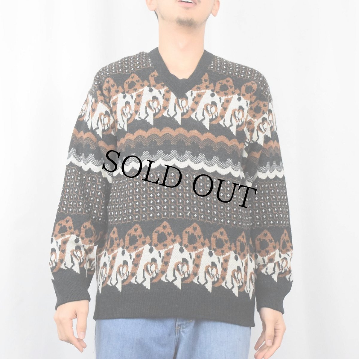 画像2: 〜80's 総柄 ジャガード織り Vネックニットセーター (2)