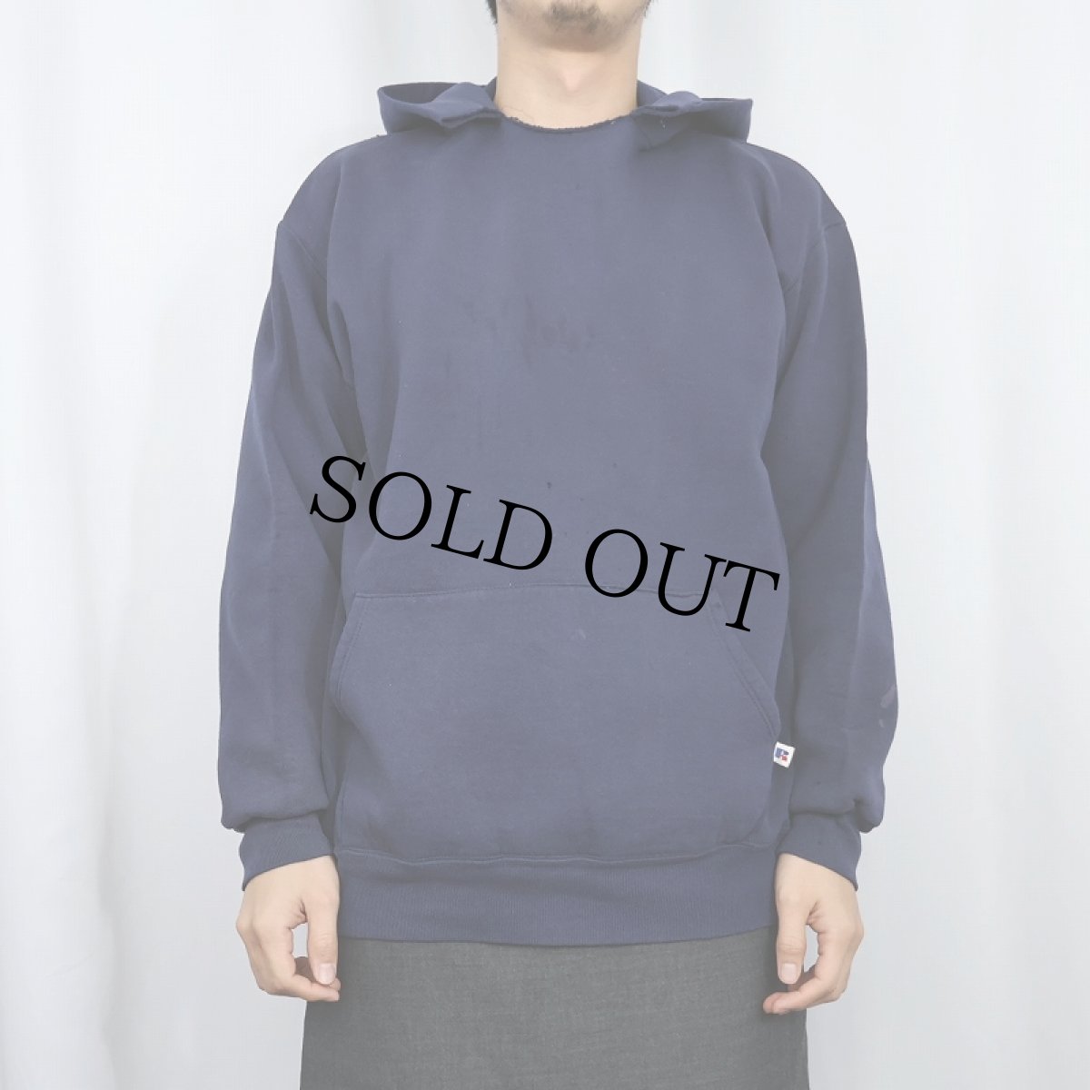 画像2: 90's〜 RUSSELL ATHLETIC USA製 無地スウェットフーディ NAVY XXL (2)