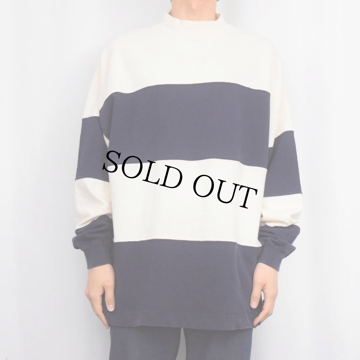 画像2: 90's GAP ボーダー柄切り替え モックネックロンT L (2)