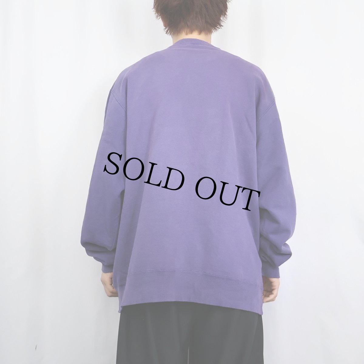 画像3: Champion 前V ロゴ刺繍 フェードスウェット NAVY (3)