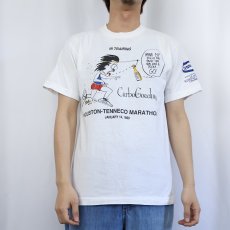 画像2: 90's USA製 "HOUSTON-TENNECO MARATHON" シュールイラストプリントTシャツ M (2)
