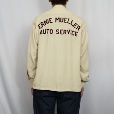 画像4: 40's Cranbrook "ERNIE MUELLER AUTO SERVICE" チェーン刺繍 レーヨンオープンカラーシャツ M (4)