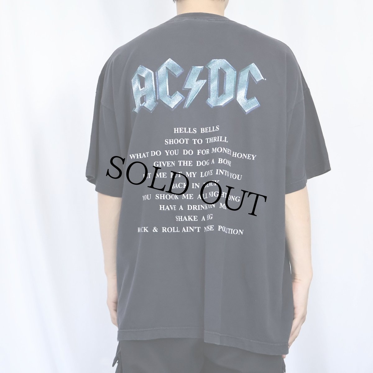 画像4: 2000's AC/DC "BACK IN BLACK" ロックバンドTシャツ BLACK XXL (4)