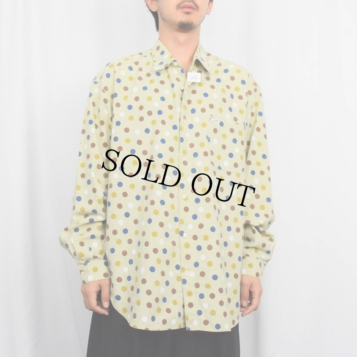 画像2: 80〜90's GUESS by GEORGES MARCIANO USA製 ドット柄 コットンシャツ XL (2)