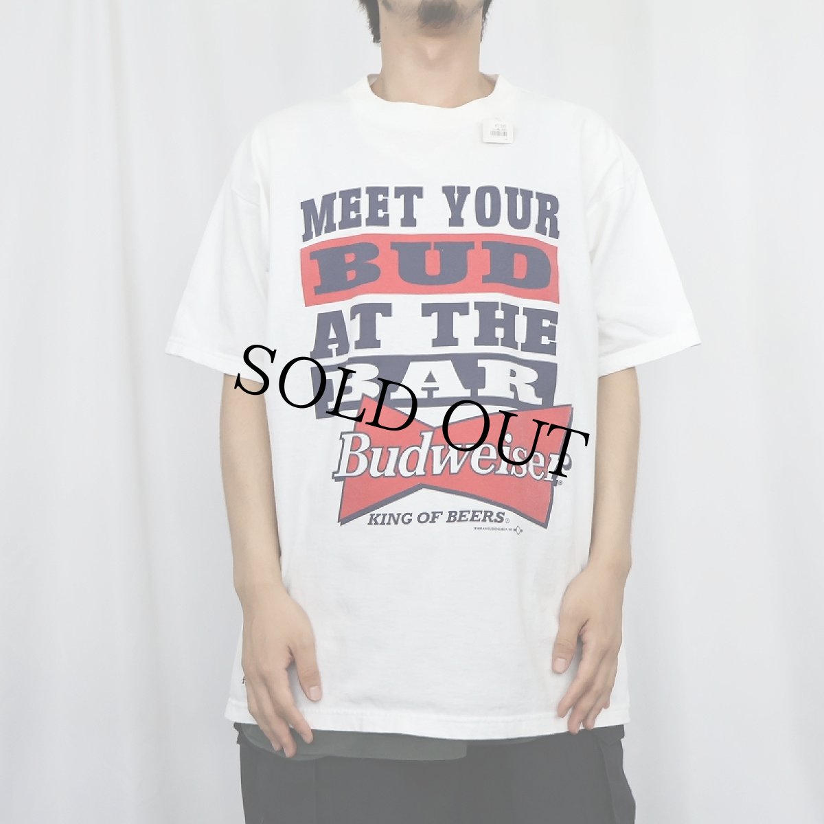 画像2: 90's Budweiser "MEET YOUR BUD AT THE BAR" ビールメーカープリントTシャツ XL (2)