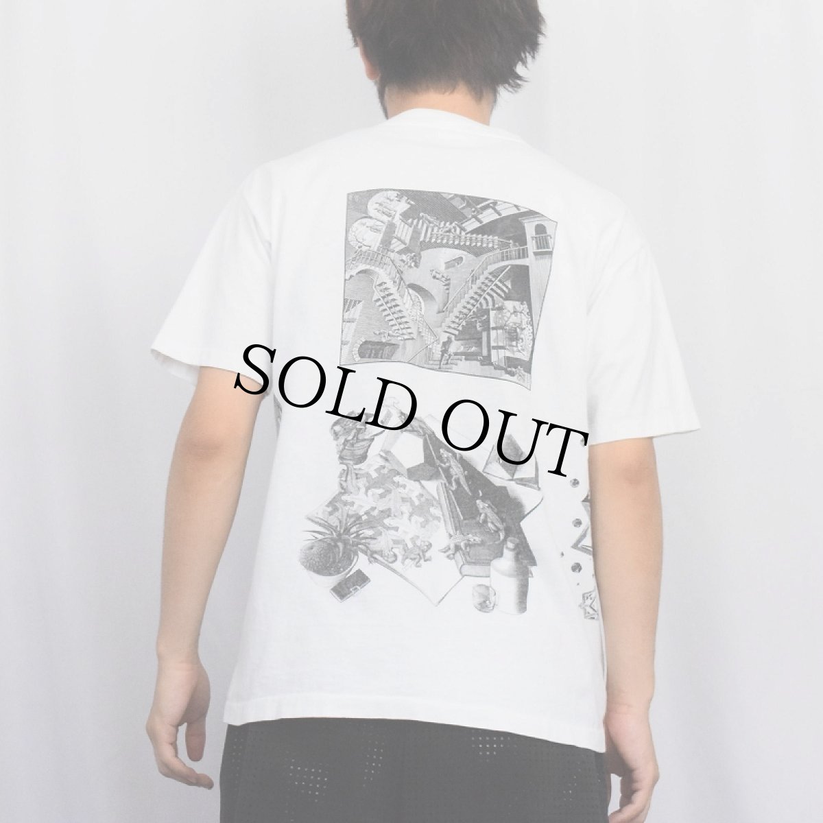 画像4: 90's M.C.Escher USA製 騙し絵アート マルチプリントTシャツ L (4)