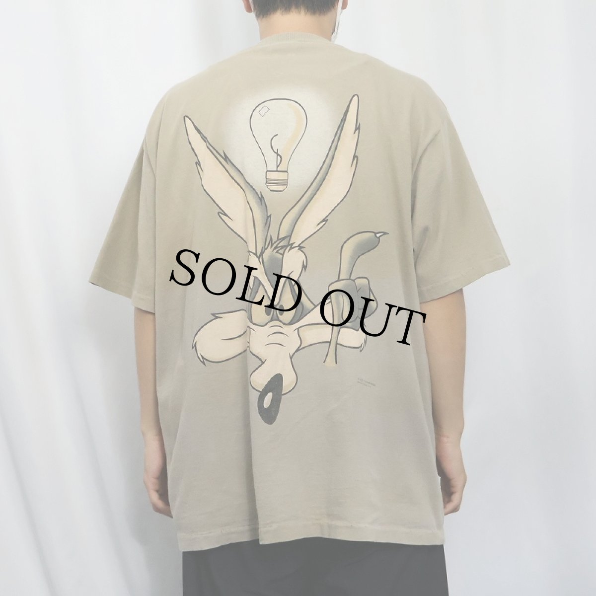 画像4: 90's WILE E. COYOTE USA製 "Calvin Klein" パロディプリントＴシャツ XL (4)