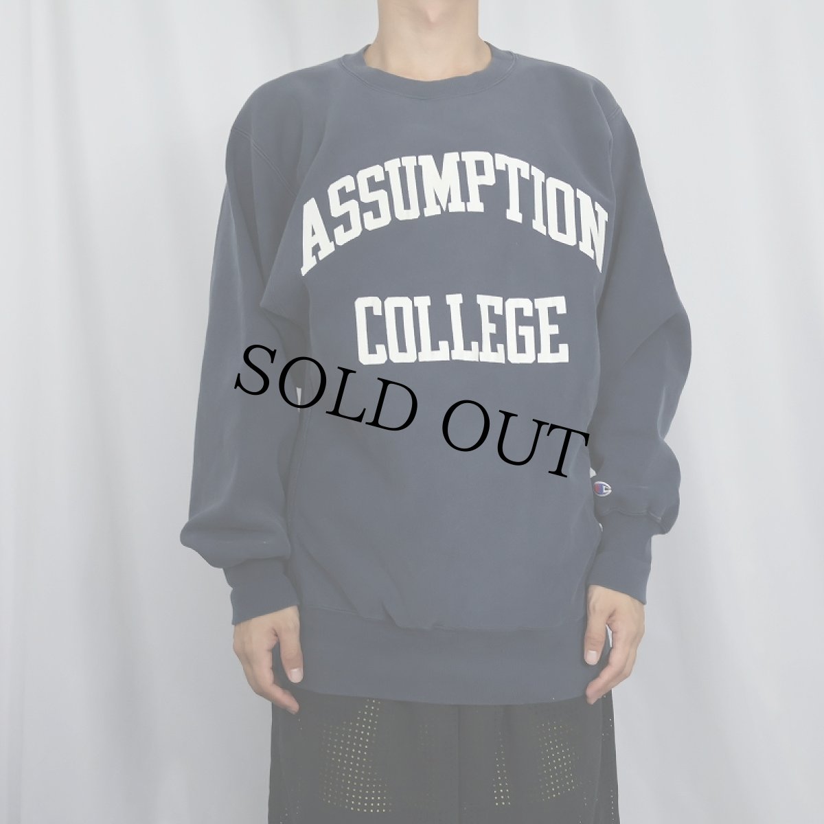 画像2: 90's Champion REVERSE WEAVE USA製 "ASSUMPTION COLLEGE" プリントスウェット XL (2)