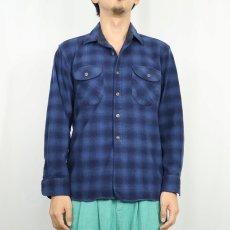 画像2: PENDLETON "OLIVER" 猫目ボタン オンブレーチェック柄 ウールシャツ NAVY L (2)