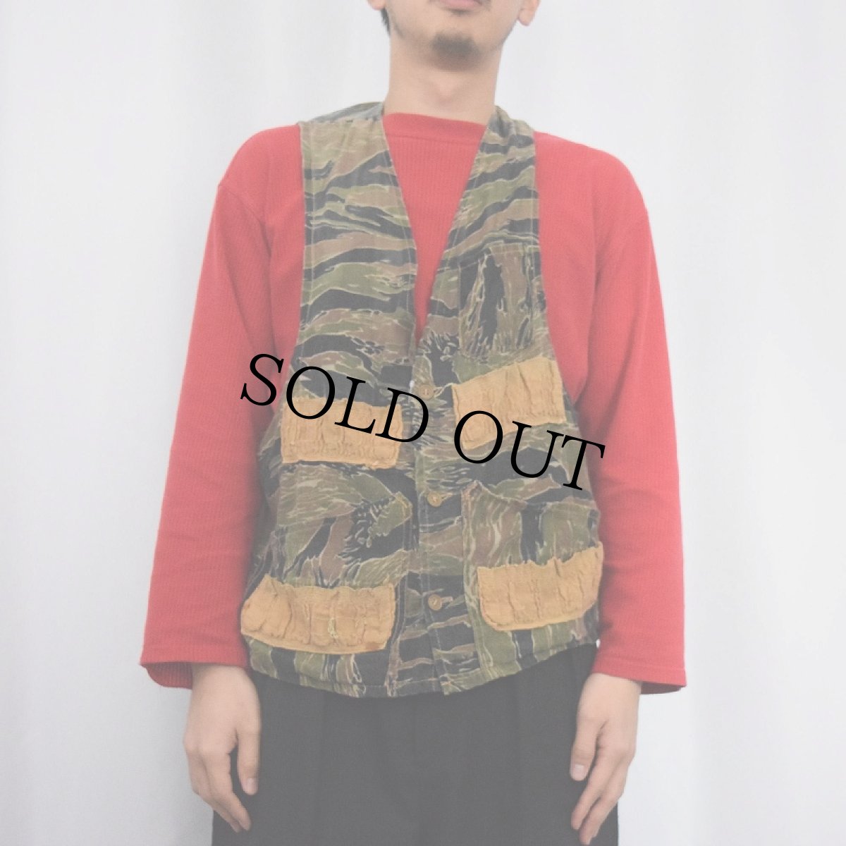 画像2: 70's American Field タイガーストライプカモ柄 ハンティングベスト (2)