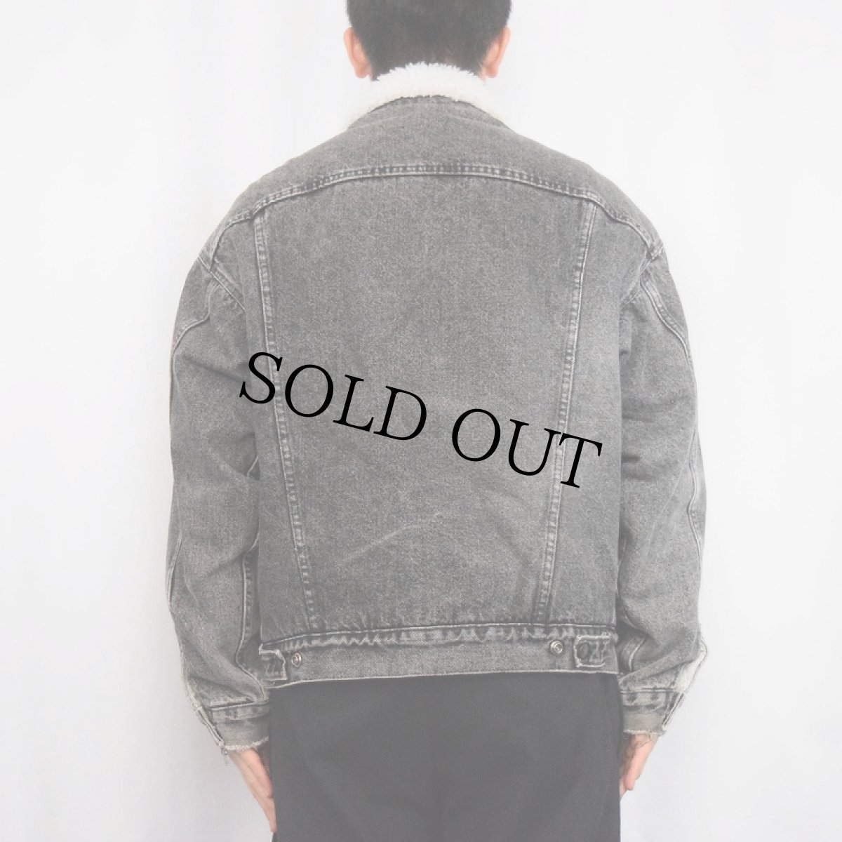 画像3: 80's Levi's 70609 USA製  ケミカルウォッシュ ブラックデニムボアジャケット L (3)