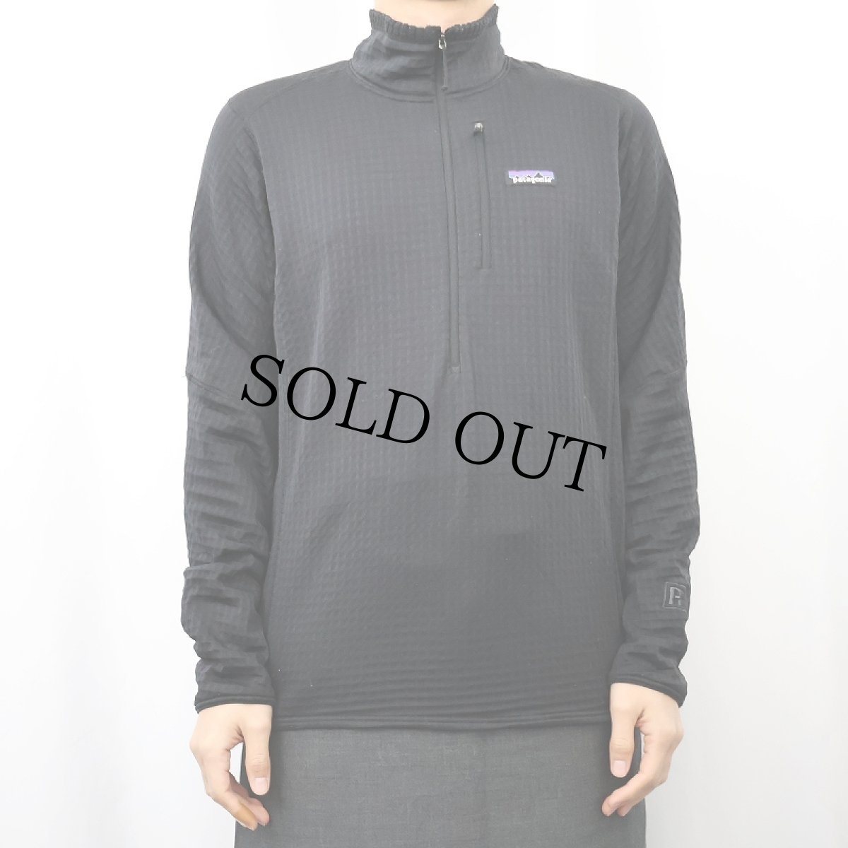 画像2: 2022SS patagonia Rシリーズ R1 POLARTEC ハーフジップ フリースプルオーバージャケット BLACK M (2)