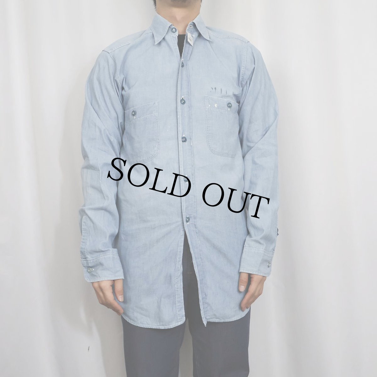 画像2: 50〜60's U.S.NAVY ステンシル入り シャンブレーシャツ SIZE14 1/2 (2)