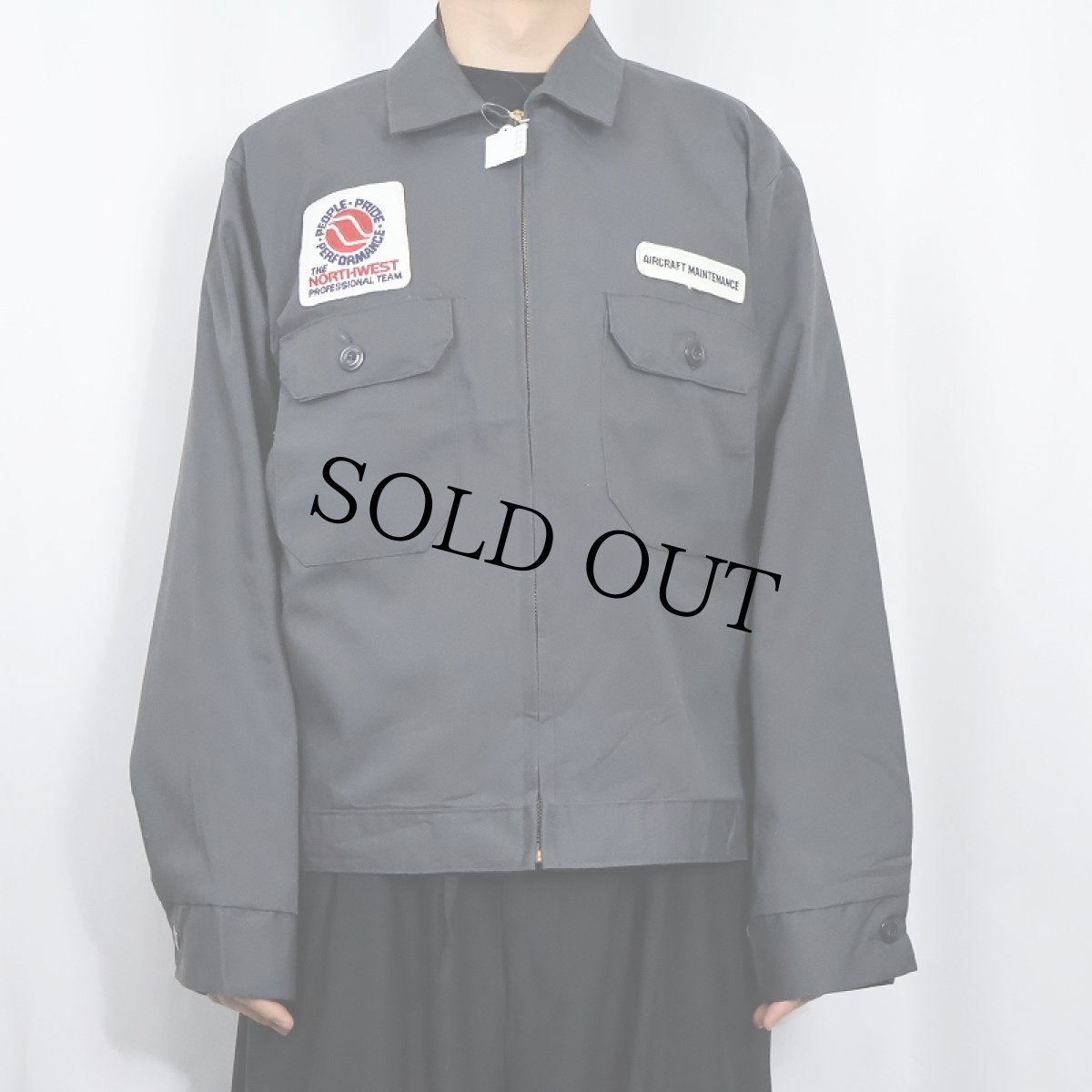 画像2: 60〜70's WORK WEAR USA製 ロゴワッペン付き ワークジャケット M (2)