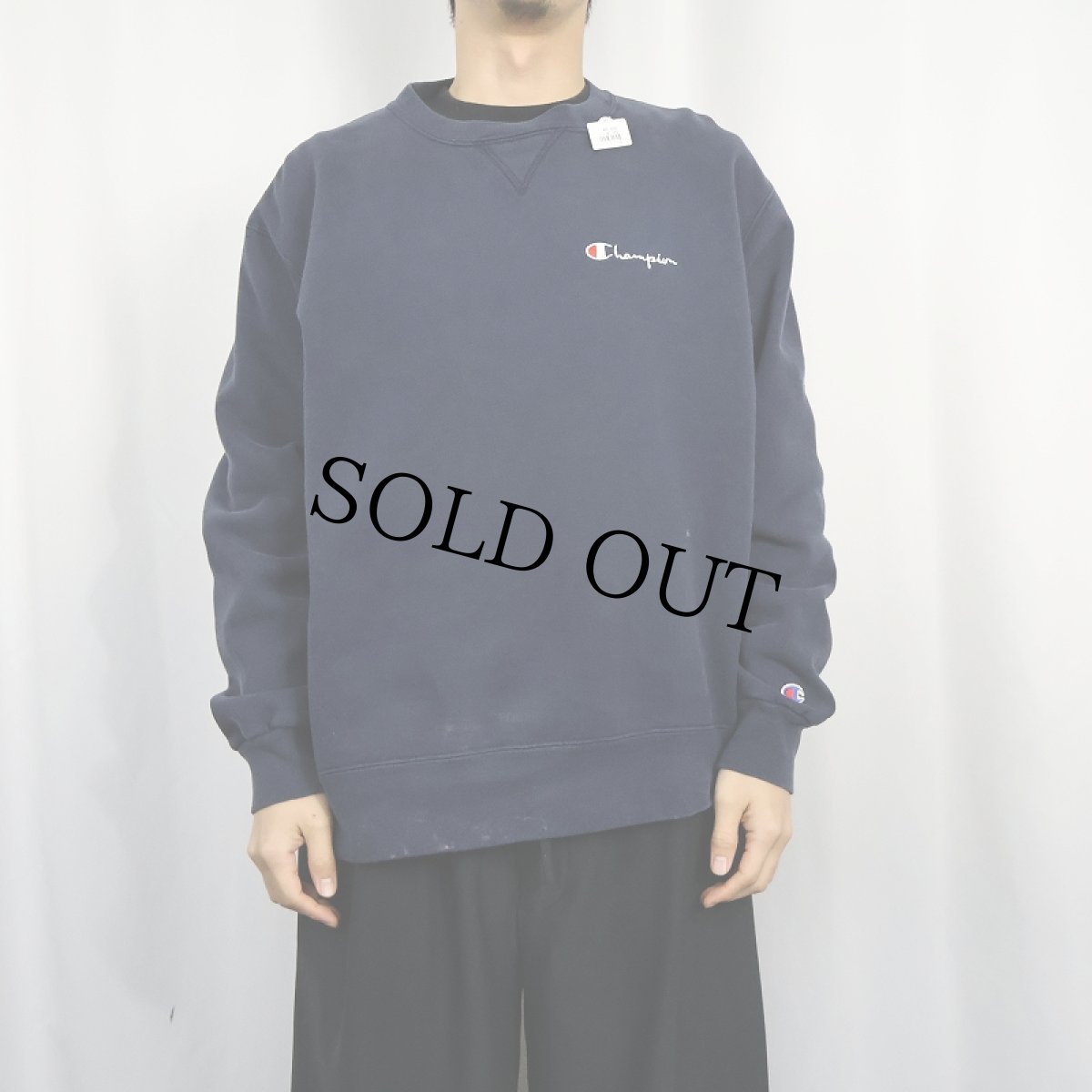 画像2: 80〜90's Champion USA製 青刺繍タグ 後期 前Vスウェット NAVY (2)