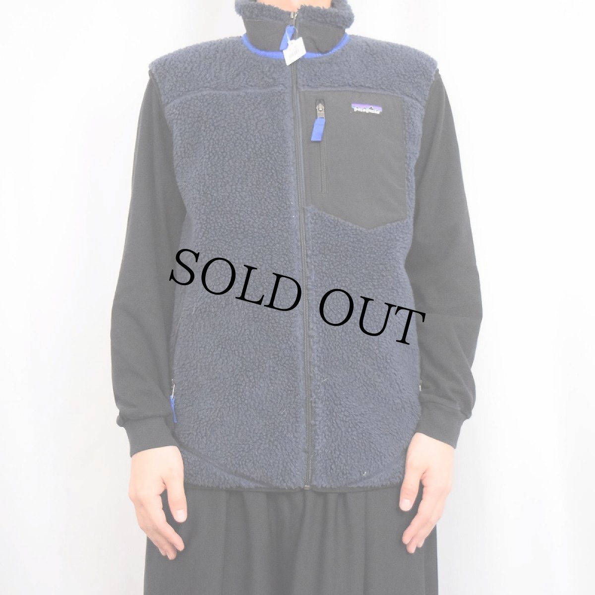 画像2: 2021AW patagonia クラシック レトロX ベスト NAVY L (2)