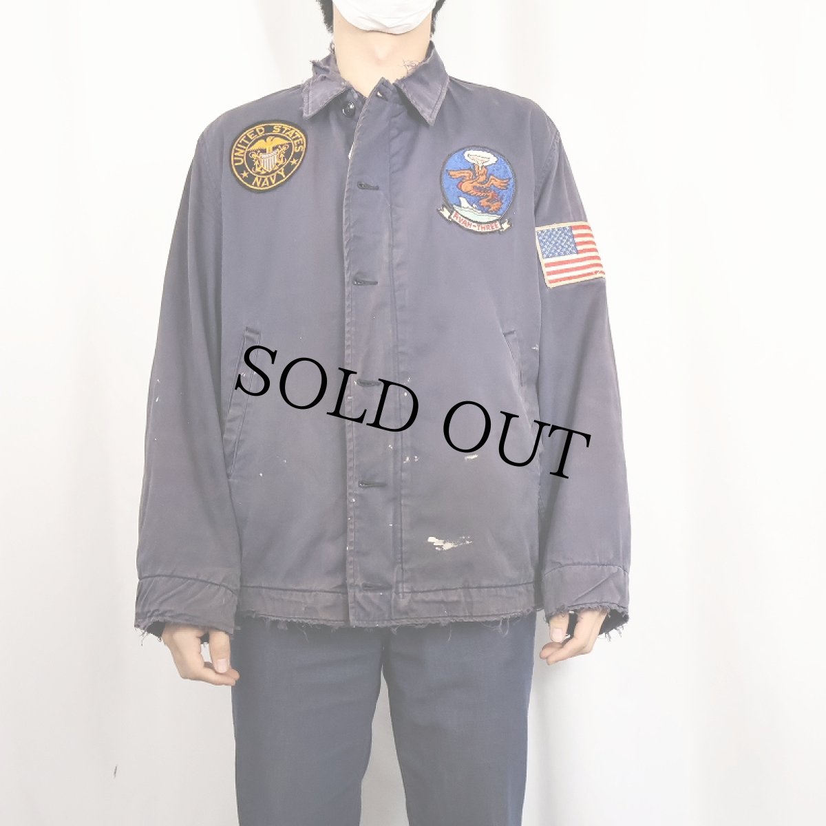 画像2: 60's U.S.NAVY ワッペン付き ユーティリティジャケット NAVY SIZE42 REGULAR (2)