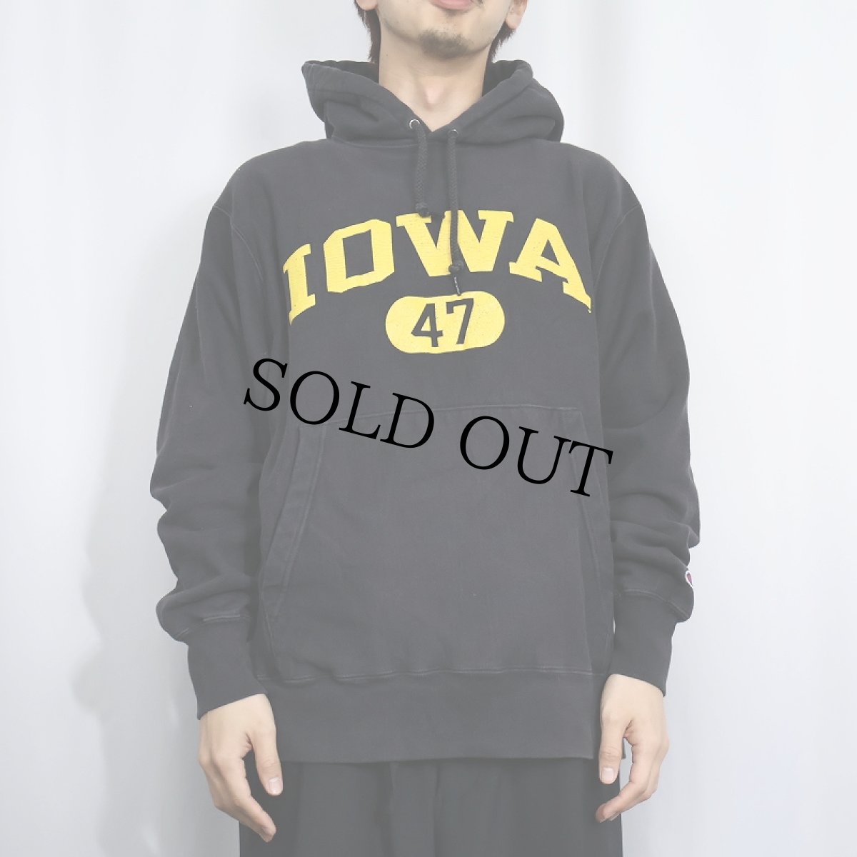 画像2: 2000's Champion REVERSE WEAVE "IOWA" プリントスウェットフーディ BLACK M (2)