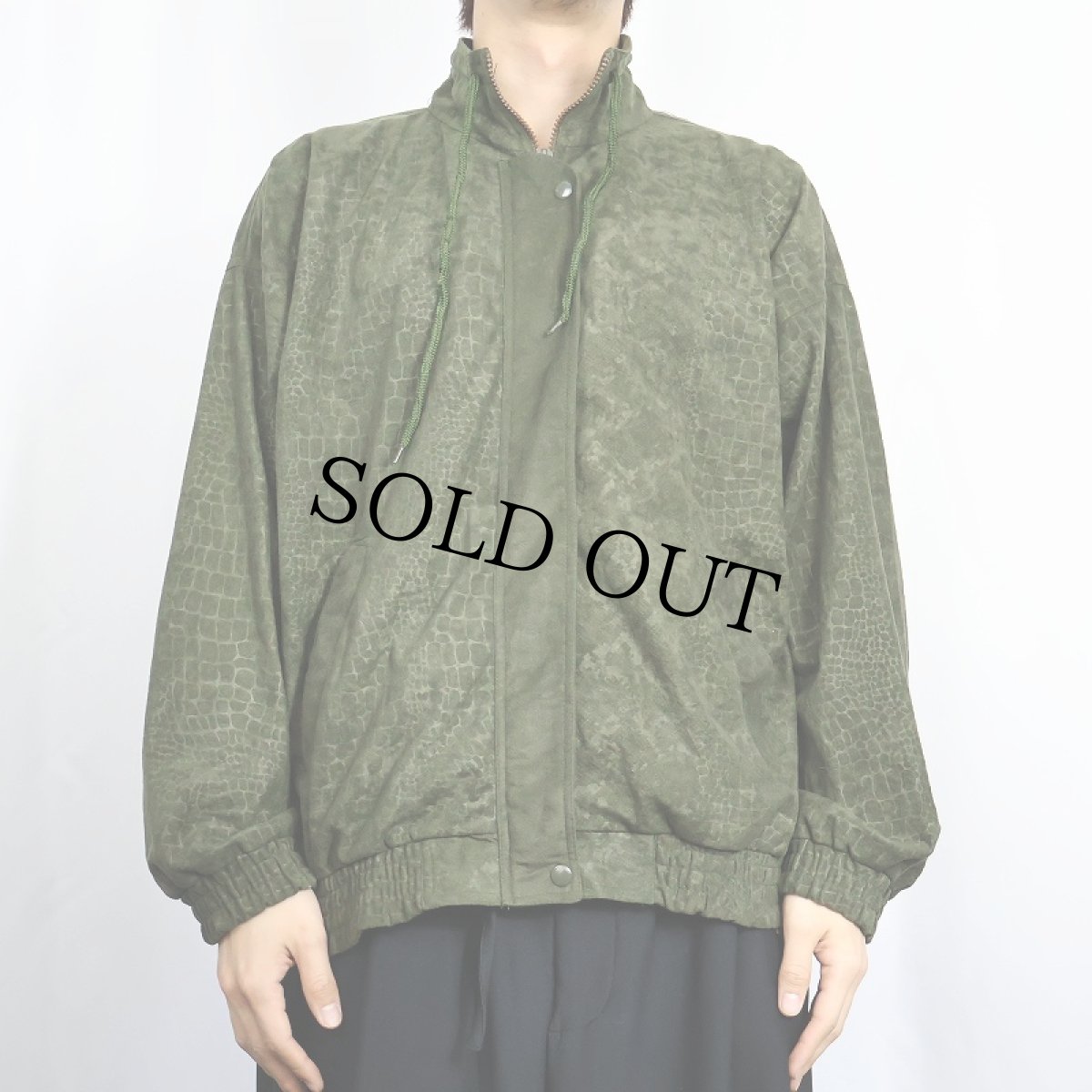 画像2: KAKTUS クロコダイル柄加工 ベロアジャケット L (2)