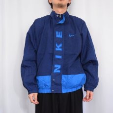 画像2: 90〜2000's NIKE 切り替えデザイン ナイロンジャケット NAVY M (2)