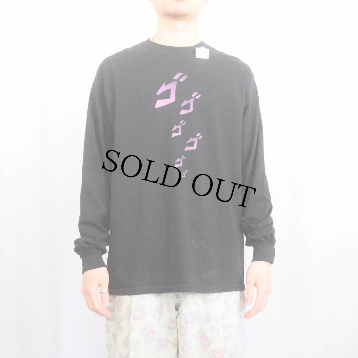 画像2: ジョジョの奇妙な冒険 "ゴゴゴゴゴ" プリントロンT BLACK (2)