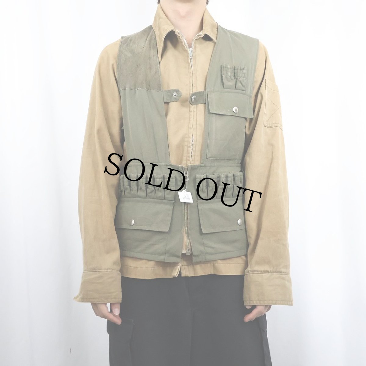 画像2: 70's〜 "TERGAL" ポリエステル ハンティングベスト (2)