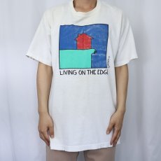 画像2: 90's grimm "LIVING ON THE EDGE" シュールイラストプリントTシャツ (2)