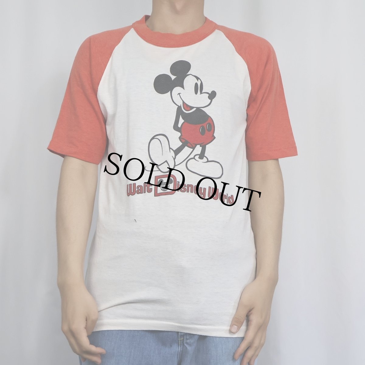 画像2: 80's Walt Disney World USA製 "MICKEY MOUSE" キャラクタープリントラグランTシャツ L (2)