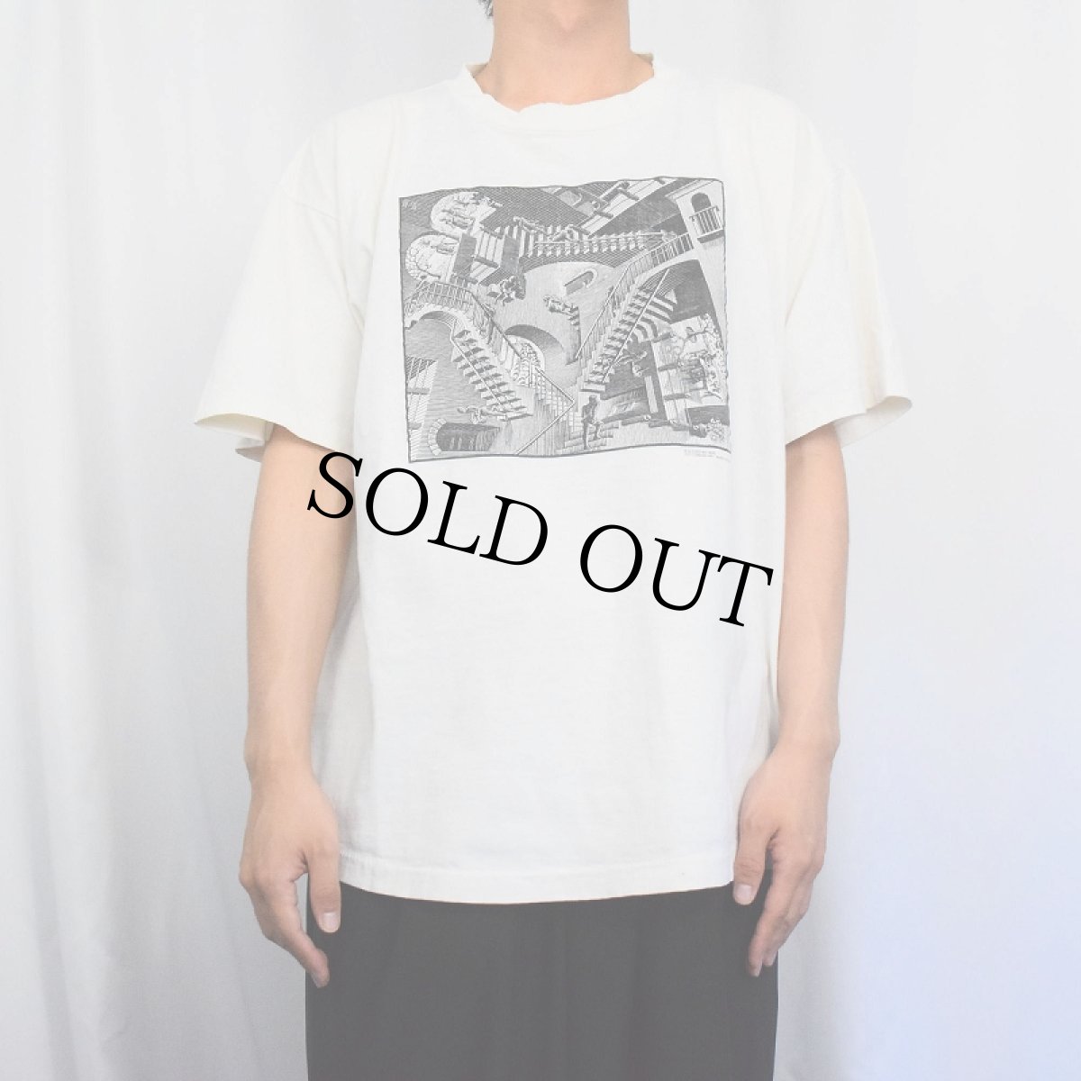 画像2: 90's M.C. Escher USA製 "Relativity" 騙し絵アートプリントTシャツ XL (2)
