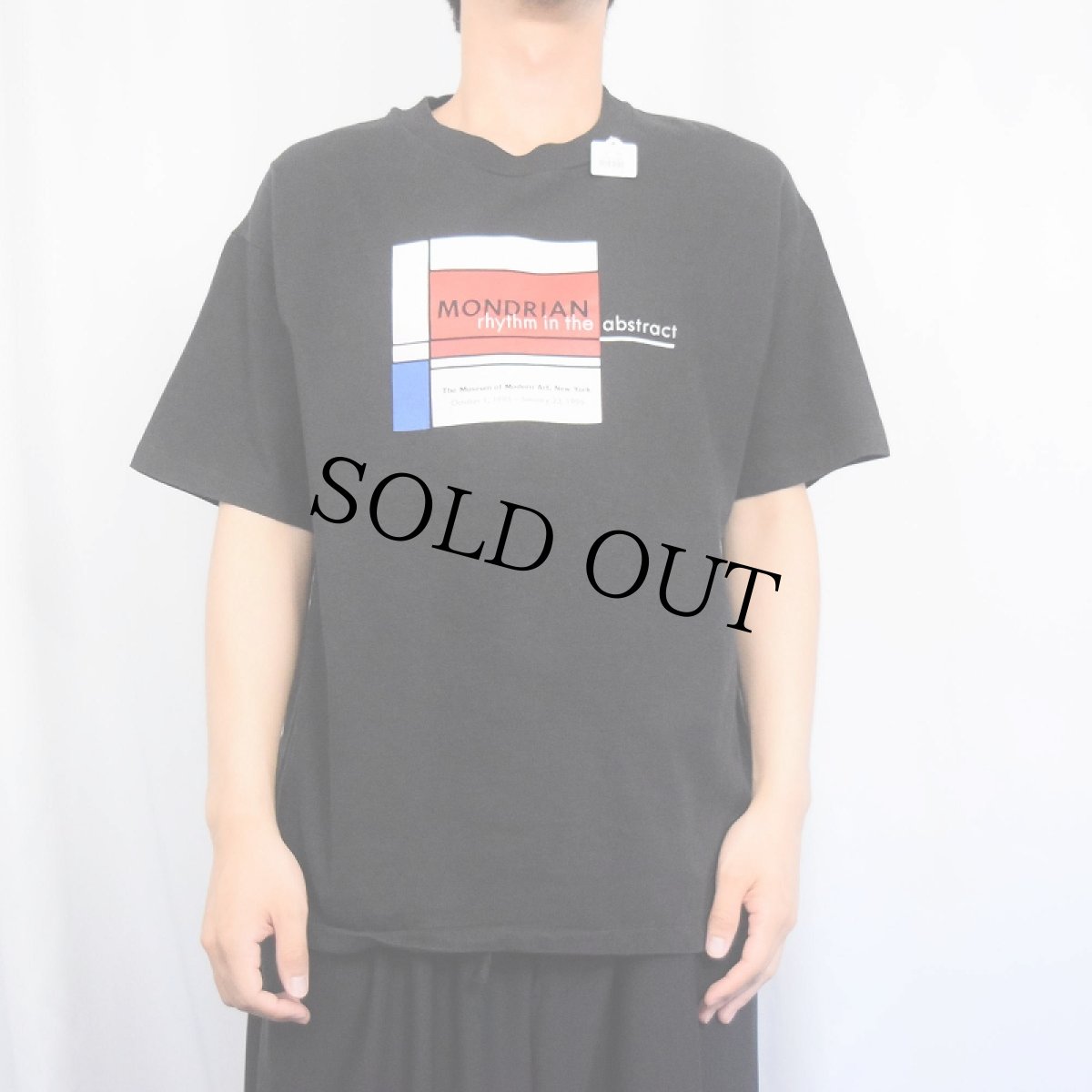 画像2: 【SALE】 90's MONDRIAN USA製 "rhythm in the abstract" アートプリントTシャツ BLACK XL (2)