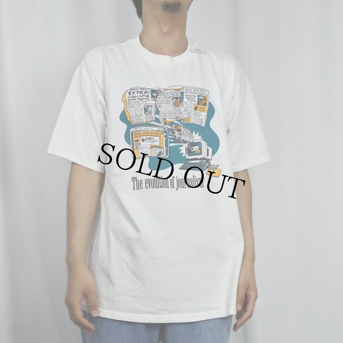 画像2: 2000's "The evolution of journalism" プリントTシャツ XL (2)