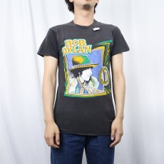 画像3: 70's BOB DYLAN フォークロックミュージシャン ツアープリントTシャツ BLACK (3)