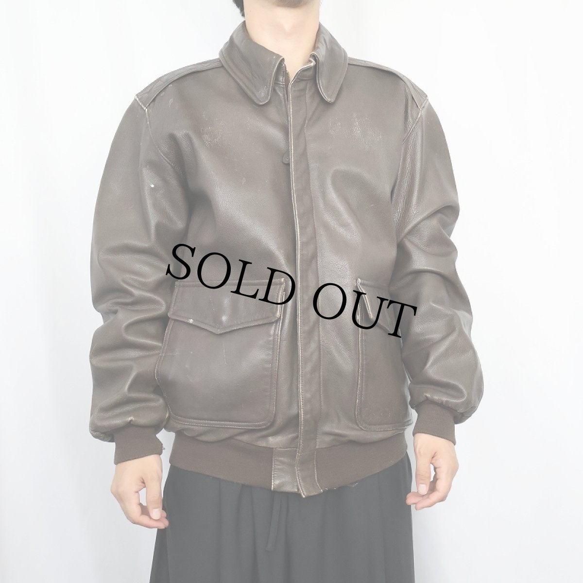 画像2: 80's〜 L.L.Bean "A-2 TYPE" フライトレザージャケット BROWN M (2)