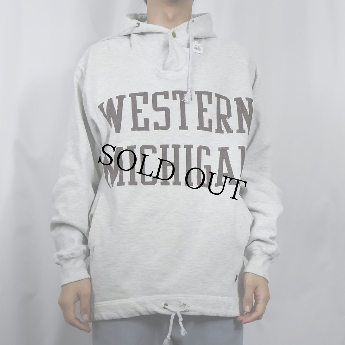 画像2: 90’s RUSSELL ATHLETIC USA製 REVERSE WEAVE TYPE "WESTERN MICHIGAN" スナップボタン&ポケット付き プリントスウェットフーディー M (2)