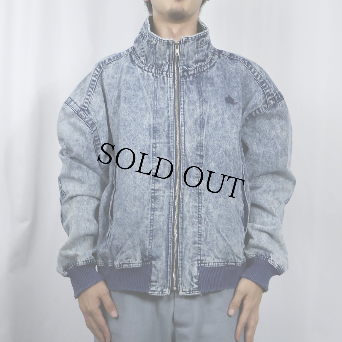 画像2: 90's NIKE CHALLENGE COURT ロゴ刺繍 エルボーパッチ付き ケミカルウォッシュ デニムジップジャケット L (2)